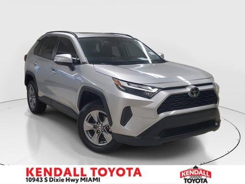 2022 Toyota RAV4 XLE