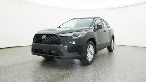 2025 Toyota Corolla Cross LE