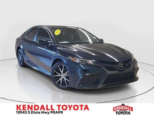 2021 Toyota Camry SE