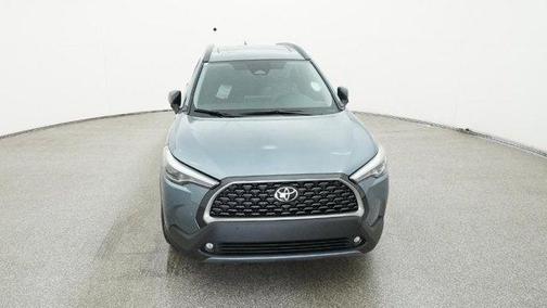 2025 Toyota Corolla Cross XLE