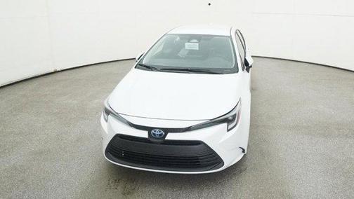 2025 Toyota Corolla Hybrid LE