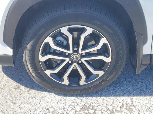 2023 Toyota Corolla Cross Hybrid SE