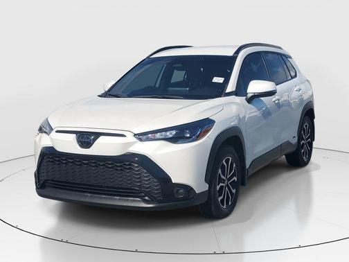 2023 Toyota Corolla Cross Hybrid SE