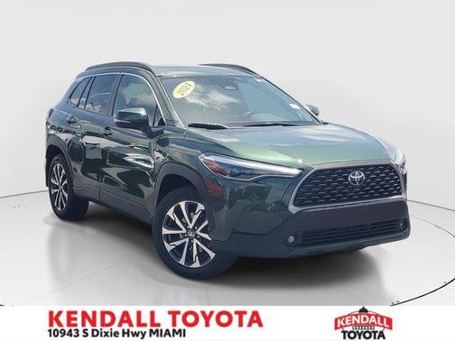 2024 Toyota Corolla Cross XLE