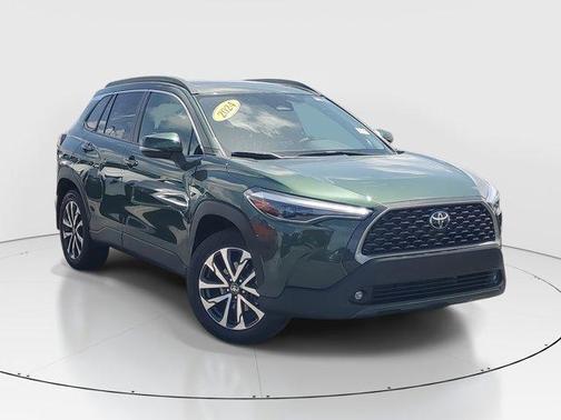 2024 Toyota Corolla Cross XLE
