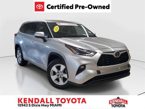 2022 Toyota Highlander LE