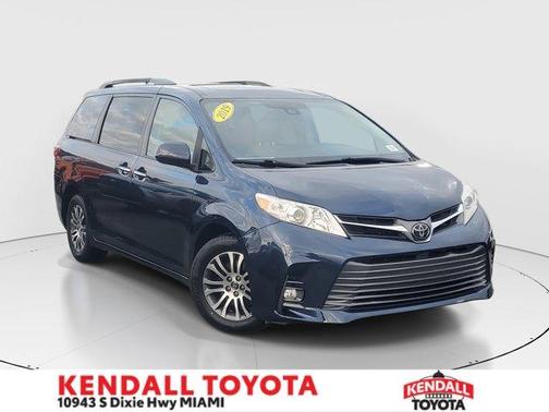 2019 Toyota Sienna XLE Premium
