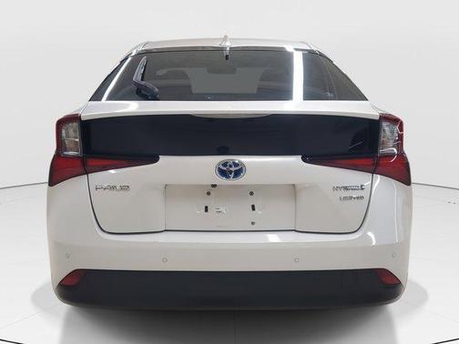 2019 Toyota Prius L