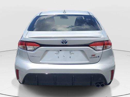 Classic Silver Metallic 2024 Toyota Corolla Hybrid SE