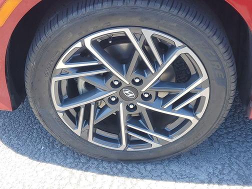 Pulse Red 2022 Hyundai KONA N Line