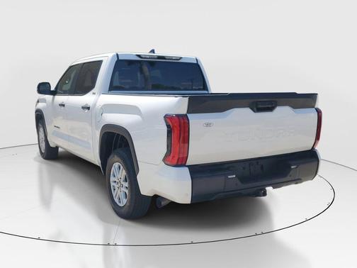 Ice 2025 Toyota Tundra SR5