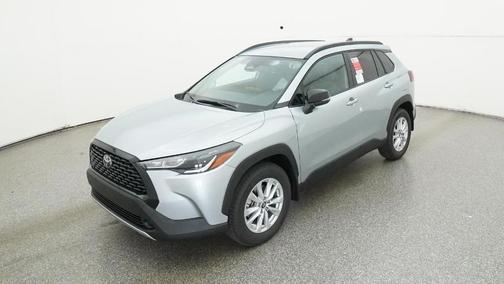 2025 Toyota Corolla Cross LE
