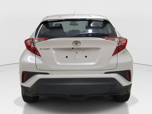 2021 Toyota C-HR XLE
