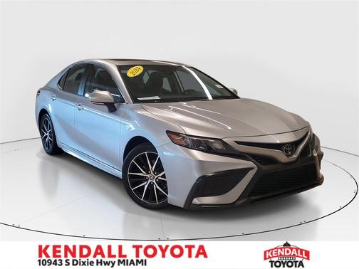 2024 Toyota Camry SE
