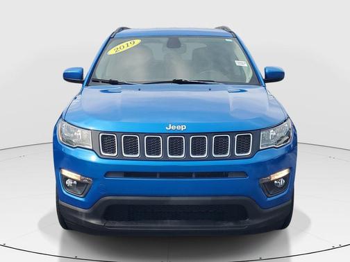 Laser Blue 2019 Jeep Compass Latitude
