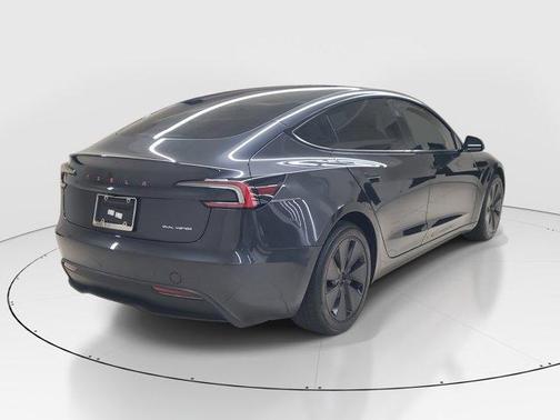2024 Tesla Model 3 Long Range