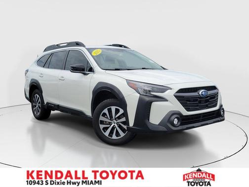 Crystal White Pearl 2025 Subaru Outback Premium