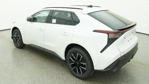 Pearl 2026 Toyota bZ XLE PLUS