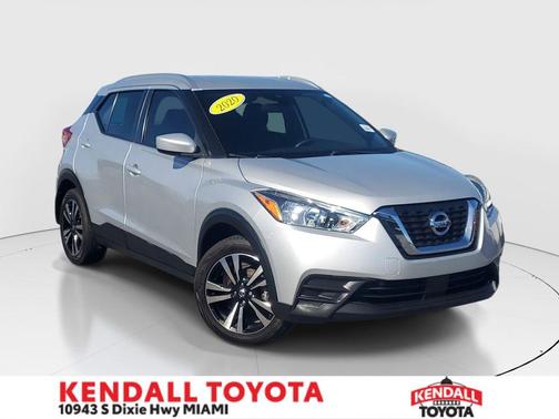 Brilliant Silver 2020 Nissan Kicks SV