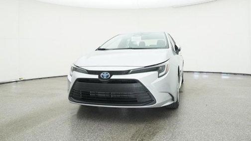 2025 Toyota Corolla Hybrid LE
