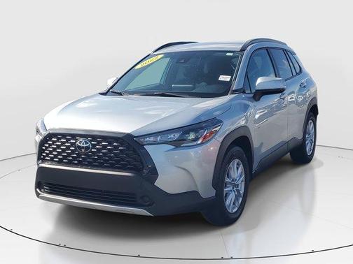 2022 Toyota Corolla Cross LE