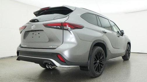 2026 Toyota Highlander XSE