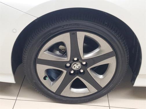 2022 Toyota Prius Limited