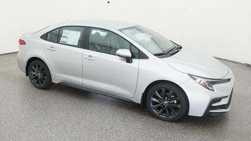Classic Silver Metallic 2026 Toyota Corolla SE