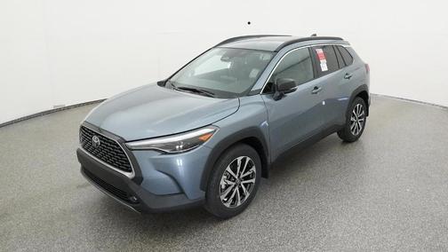 2025 Toyota Corolla Cross XLE