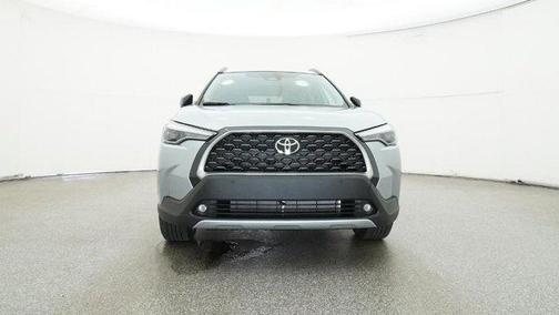 2025 Toyota Corolla Cross XLE