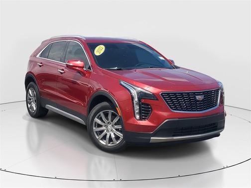 2022 Cadillac XT4 Premium Luxury