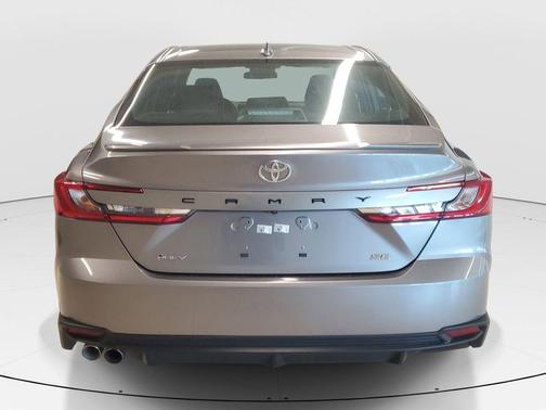 Metal 2025 Toyota Camry SE