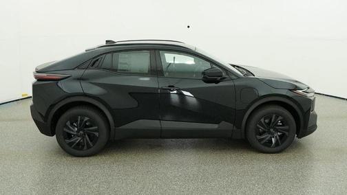 Midnight Black 2026 Toyota C-HR SE