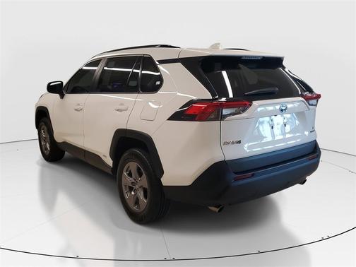 2023 Toyota RAV4 Hybrid LE
