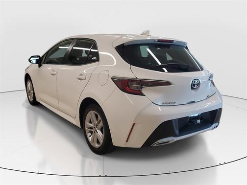 2022 Toyota Corolla Hatchback SE