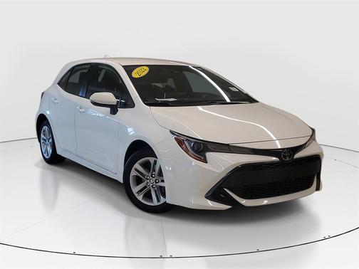 2022 Toyota Corolla Hatchback SE