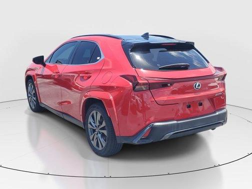 Red Line 2023 Lexus UX 250h F SPORT Handling