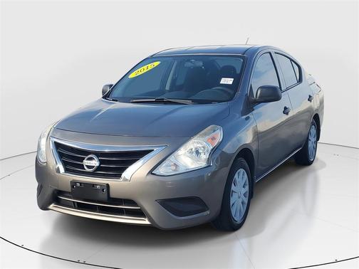 2015 Nissan Versa 1.6 S+