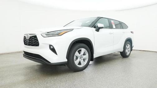 2025 Toyota Highlander LE