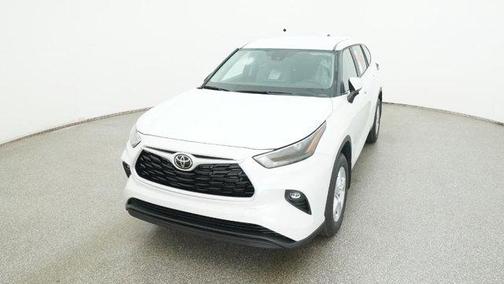 2025 Toyota Highlander LE