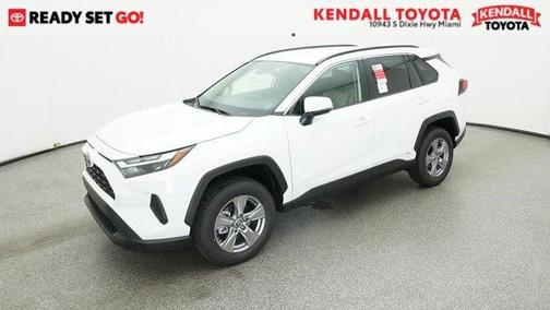 2025 Toyota RAV4 Hybrid XLE