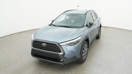 2025 Toyota Corolla Cross XLE