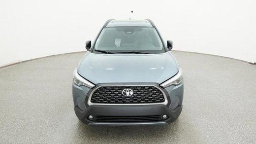 2025 Toyota Corolla Cross XLE