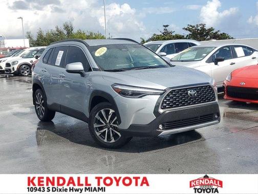 2023 Toyota Corolla Cross XLE