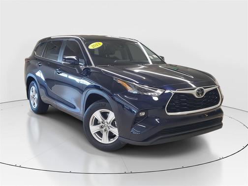 2024 Toyota Highlander LE