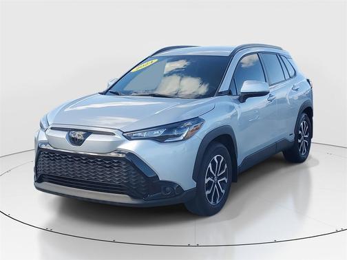 2024 Toyota Corolla Cross Hybrid SE