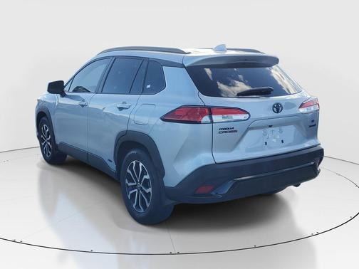 2024 Toyota Corolla Cross Hybrid SE