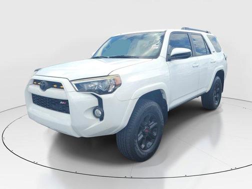 Super White 2014 Toyota 4Runner SR5
