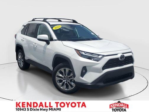 Pearl 2025 Toyota RAV4 XLE Premium