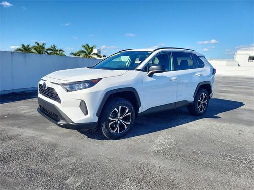 2021 Toyota RAV4 LE